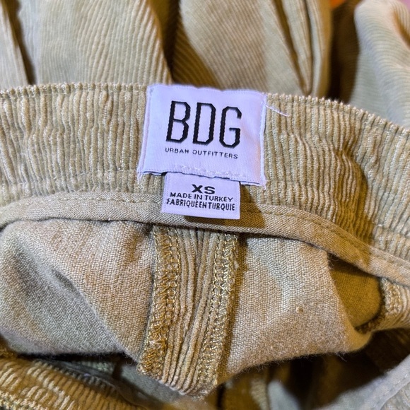 BDG Green Corduroy Mini Skirt - Picture 3 of 4